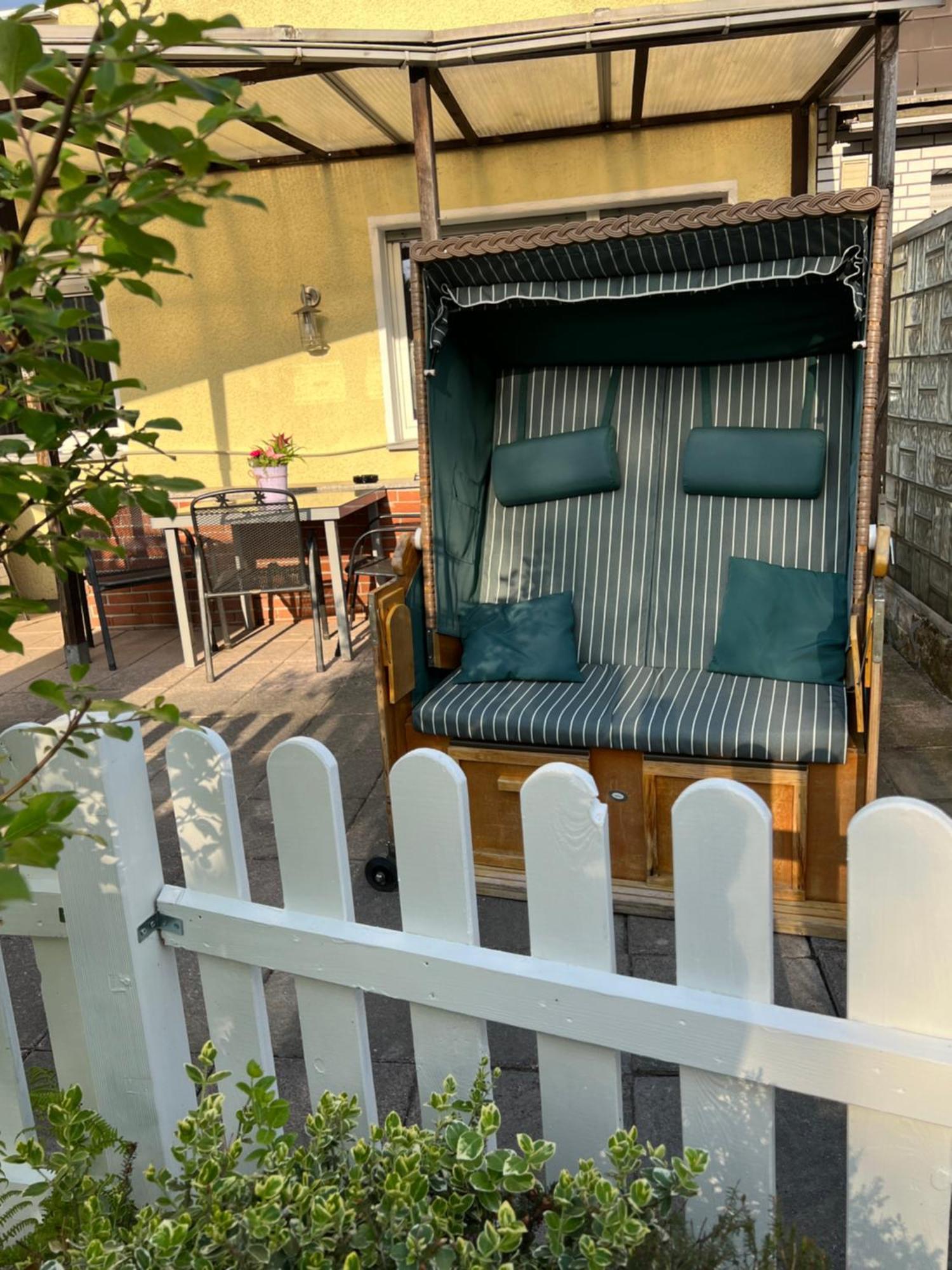Auszeit Im Pott - Ferienwohnung Lavendel ヘルテン エクステリア 写真